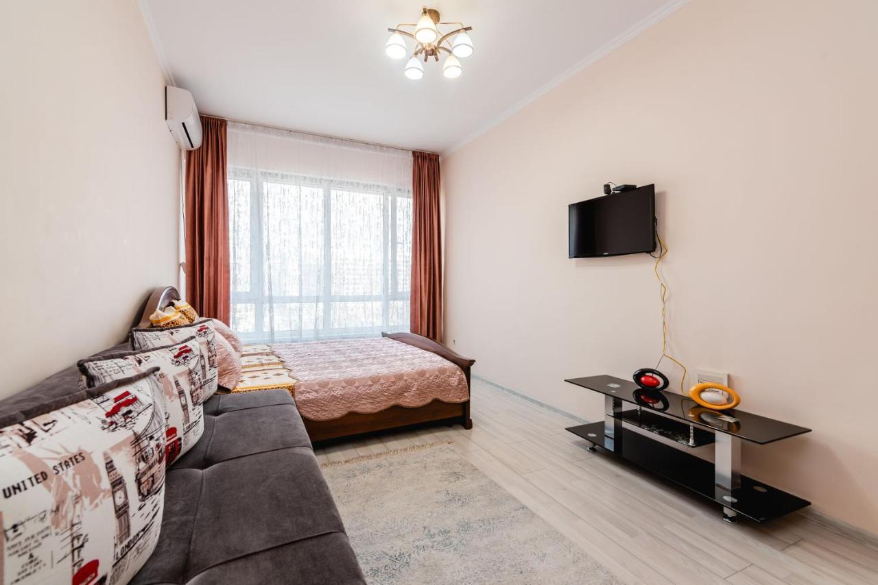 Ferienwohnung Element, 157 Almaty Exterior foto